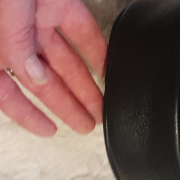 Skinnydip Hogwarts Express Crossbody Bag - Black and Gold - Picture 4 of 8